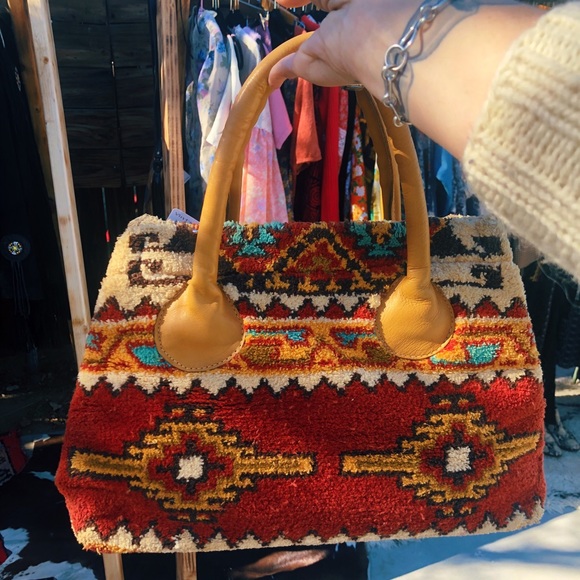 SOLD Vintage 60s 70s Kilim Carpet Bag Satchel - Picture 3 of 6